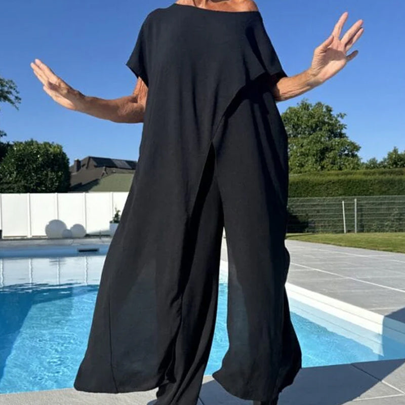 Ensemble d'un top et d'un pantalon décolletés unicolores