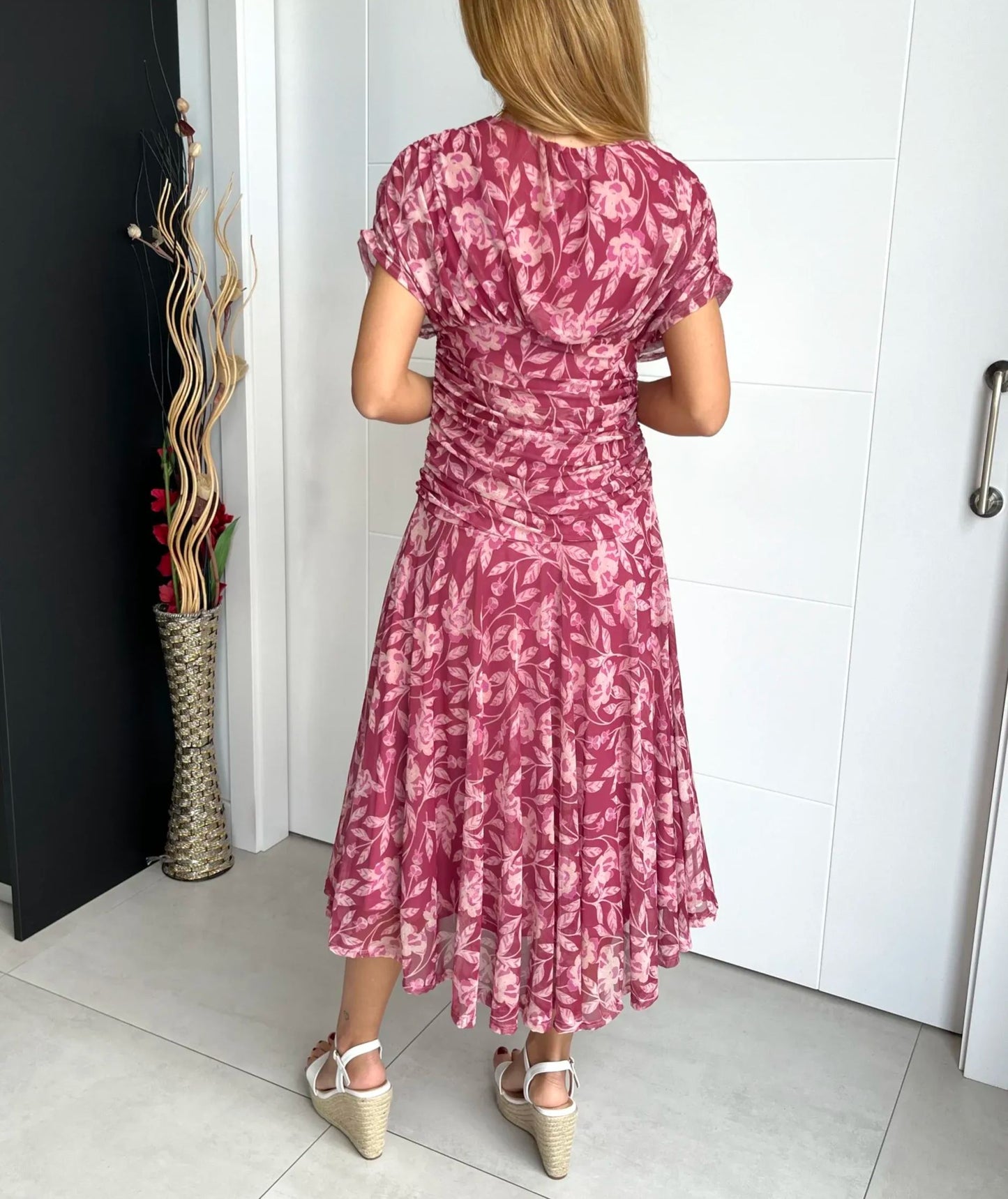 Robe élégante en maille avec motif floral pour femmes