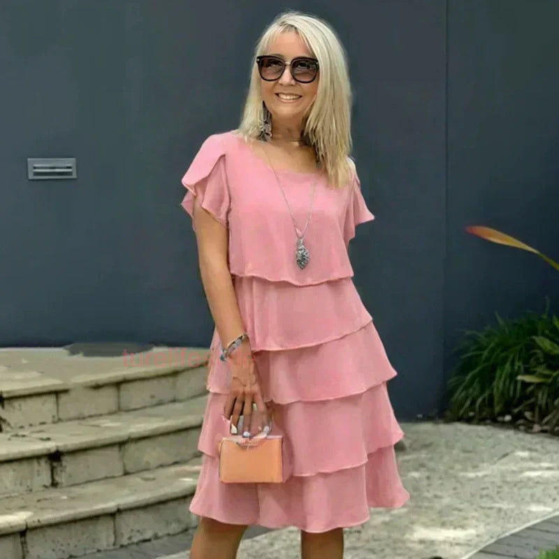 Robe décontractée à volants et coupe ondulée pour femmes