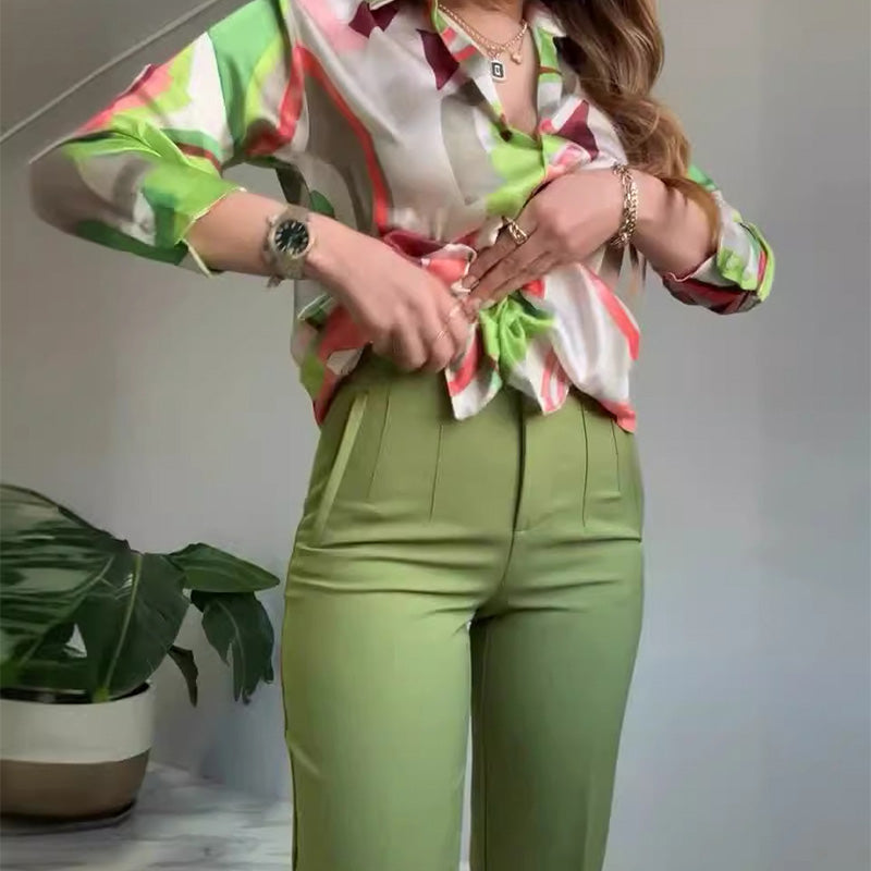 Ensemble 2 pièces chemise imprimée et pantalon à boutons pour femme