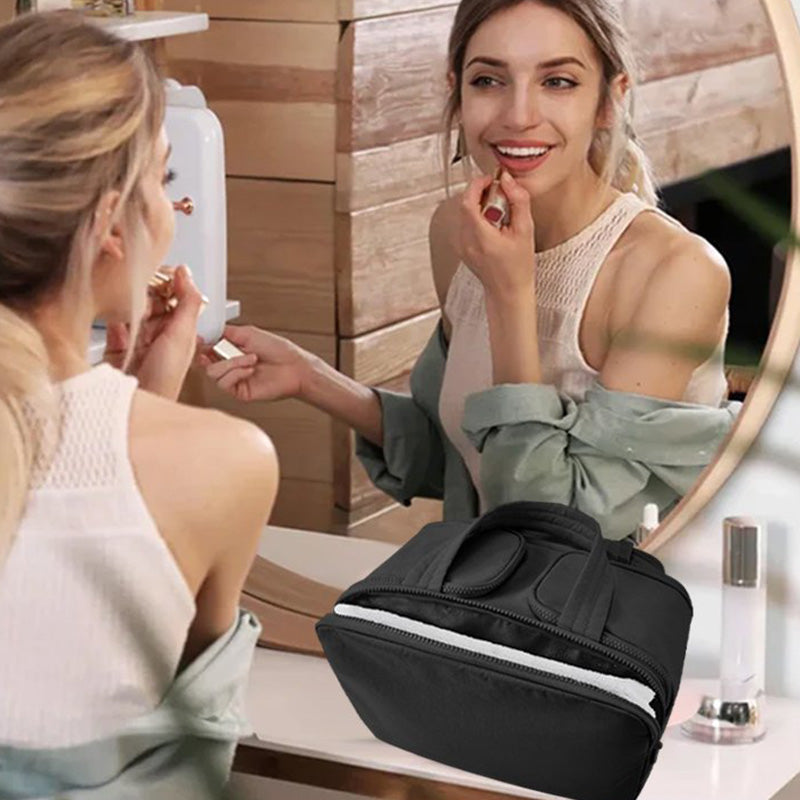 🌟 Trousse de toilette élégante avec des compartiments astucieux - parfaite pour les voyages et le maquillage !