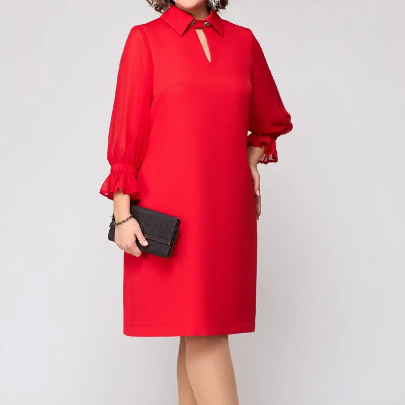Robe élégante et solide à revers découpé pour femmes