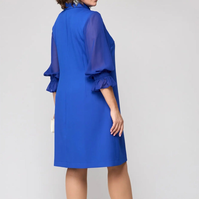 Robe élégante et solide à revers découpé pour femmes
