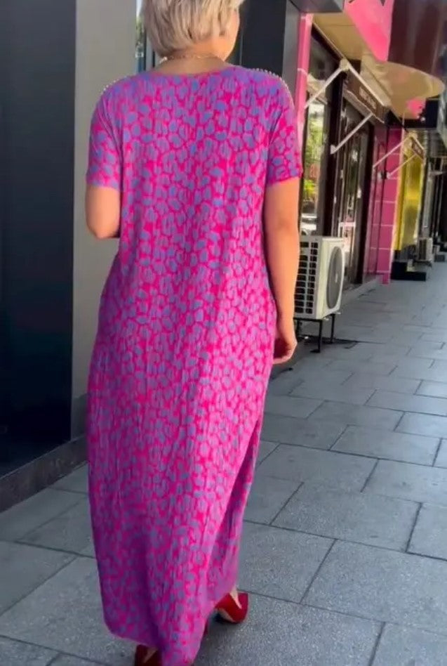 Robe à col diamant et imprimé floral rose et violet