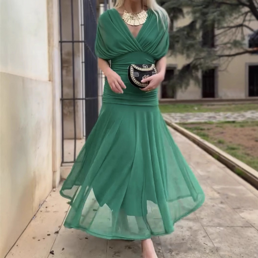 Robe élégante en maille avec motif floral pour femmes