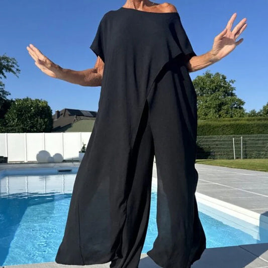 Ensemble d'un top et d'un pantalon décolletés unicolores