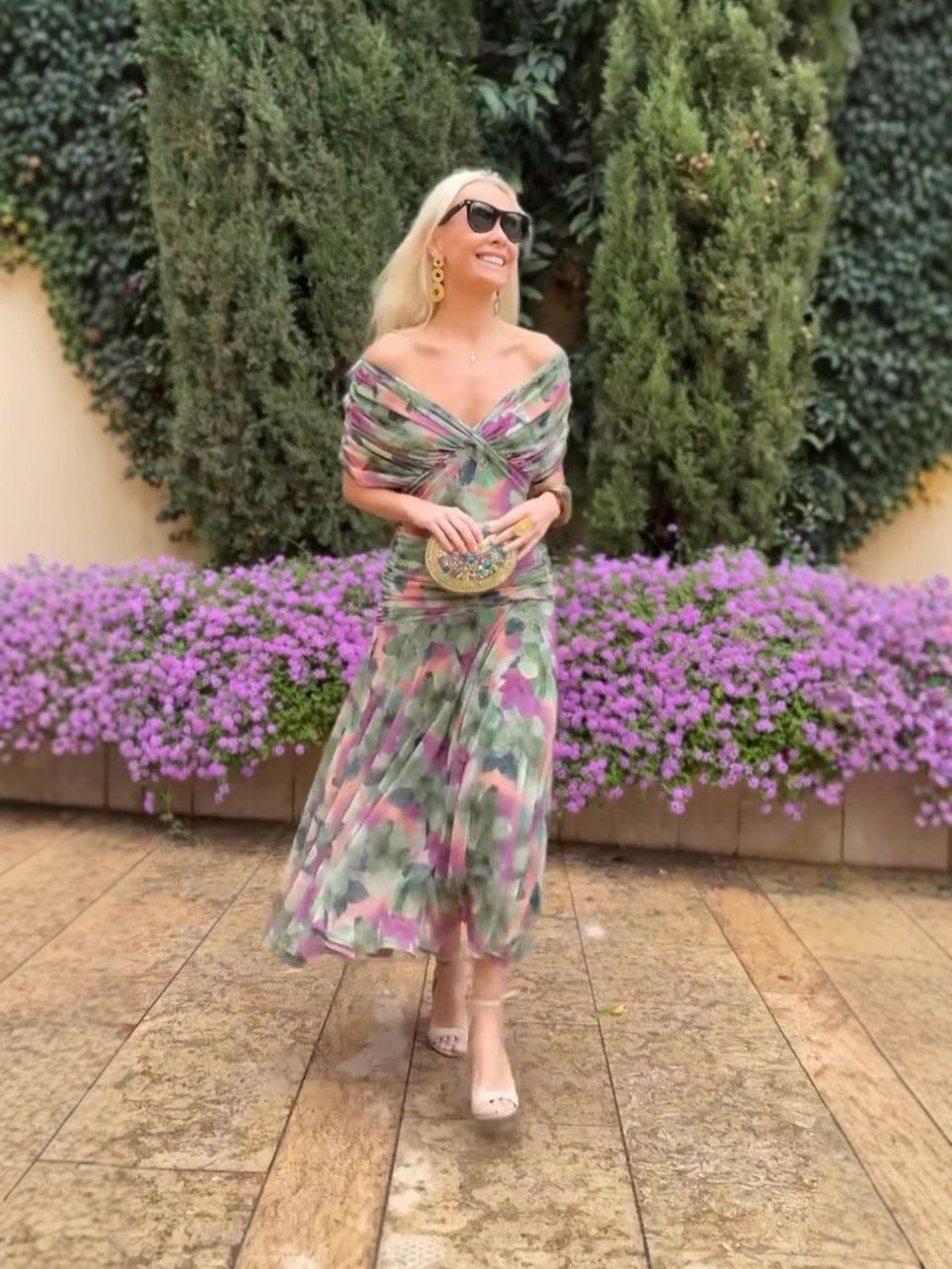 Robe élégante en maille avec motif floral pour femmes