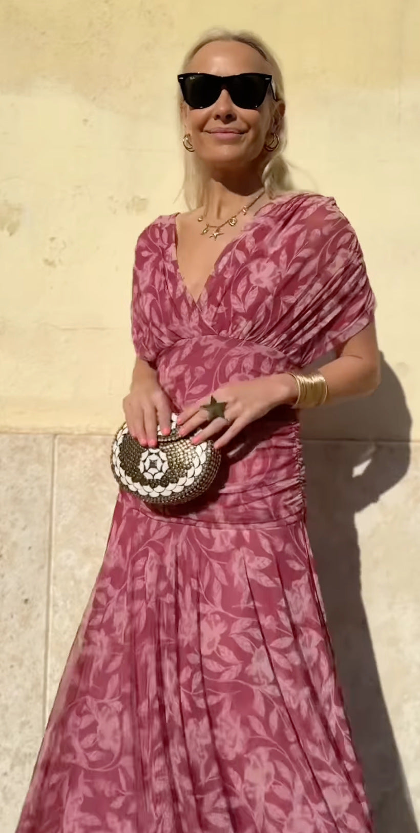 Robe élégante en maille avec motif floral pour femmes