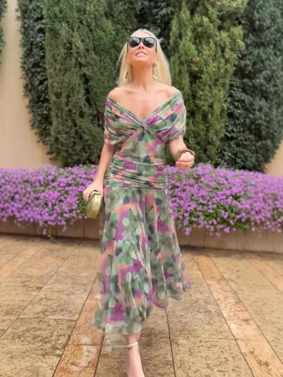 Robe élégante en maille avec motif floral pour femmes