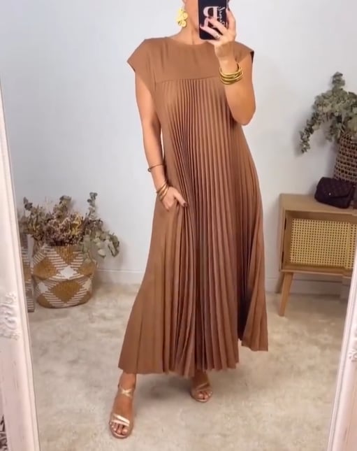 🔥VENTE CHAUDE🔥Robe sans manches plissée, simple et unie