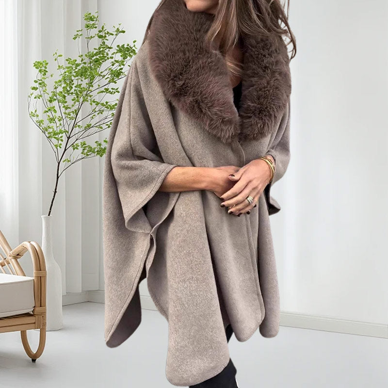 Manteau bouffant avec col en fausse fourrure pour femmes