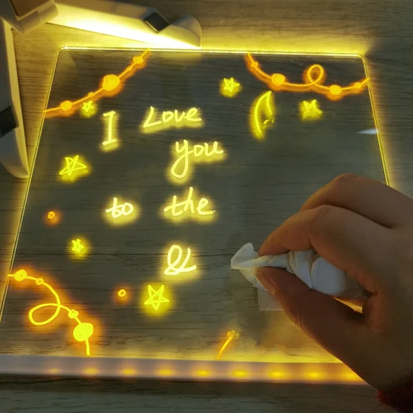 🔥40 % rabatt så länge lagret räcker!🎨Kreativ Omskrivbar Akryl LED Anslagstavla