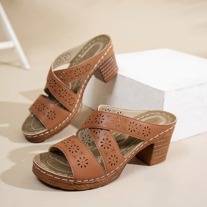 Sandales à talons épais et ajourées vintage pour femmes