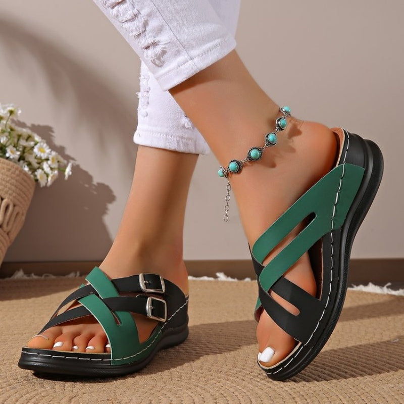 👠🌟 Sabots de Sandales à Boucle de Ceinture de Mode Féminine, Semelle Épaisse : La Dernière Tendance en Chaussures ! 🛍️👡
