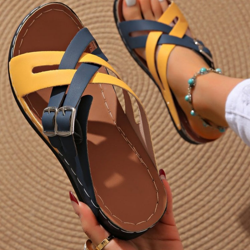 👠🌟 Sabots de Sandales à Boucle de Ceinture de Mode Féminine, Semelle Épaisse : La Dernière Tendance en Chaussures ! 🛍️👡