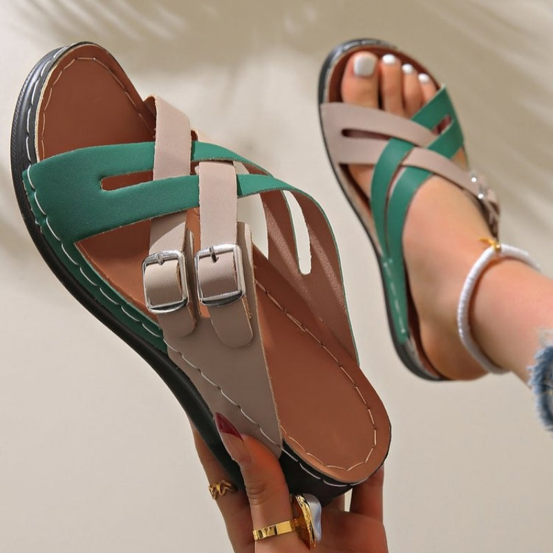 👠🌟 Sabots de Sandales à Boucle de Ceinture de Mode Féminine, Semelle Épaisse : La Dernière Tendance en Chaussures ! 🛍️👡