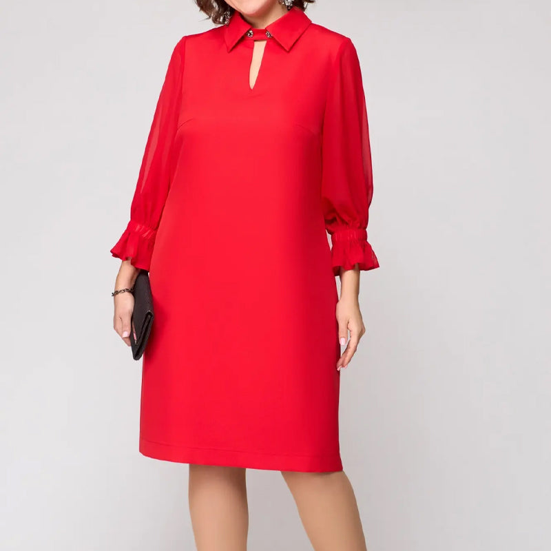 Robe élégante et solide à revers découpé pour femmes