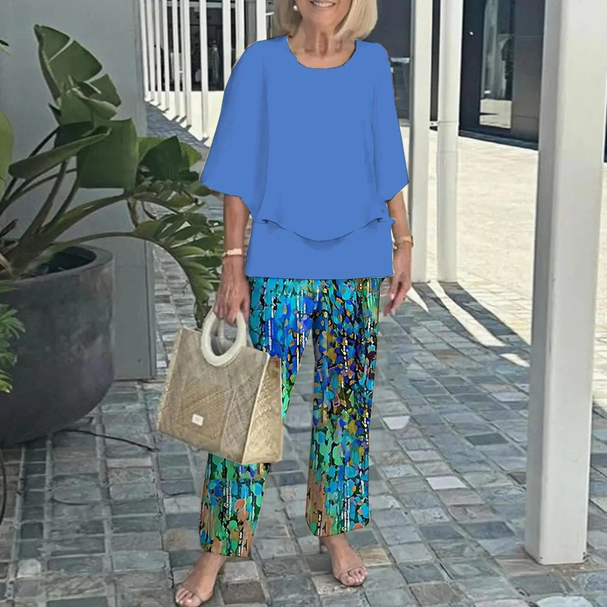 🌸Ensemble pantalon décontracté pour femme avec une encolure ronde et des demi-manches avec un imprimé