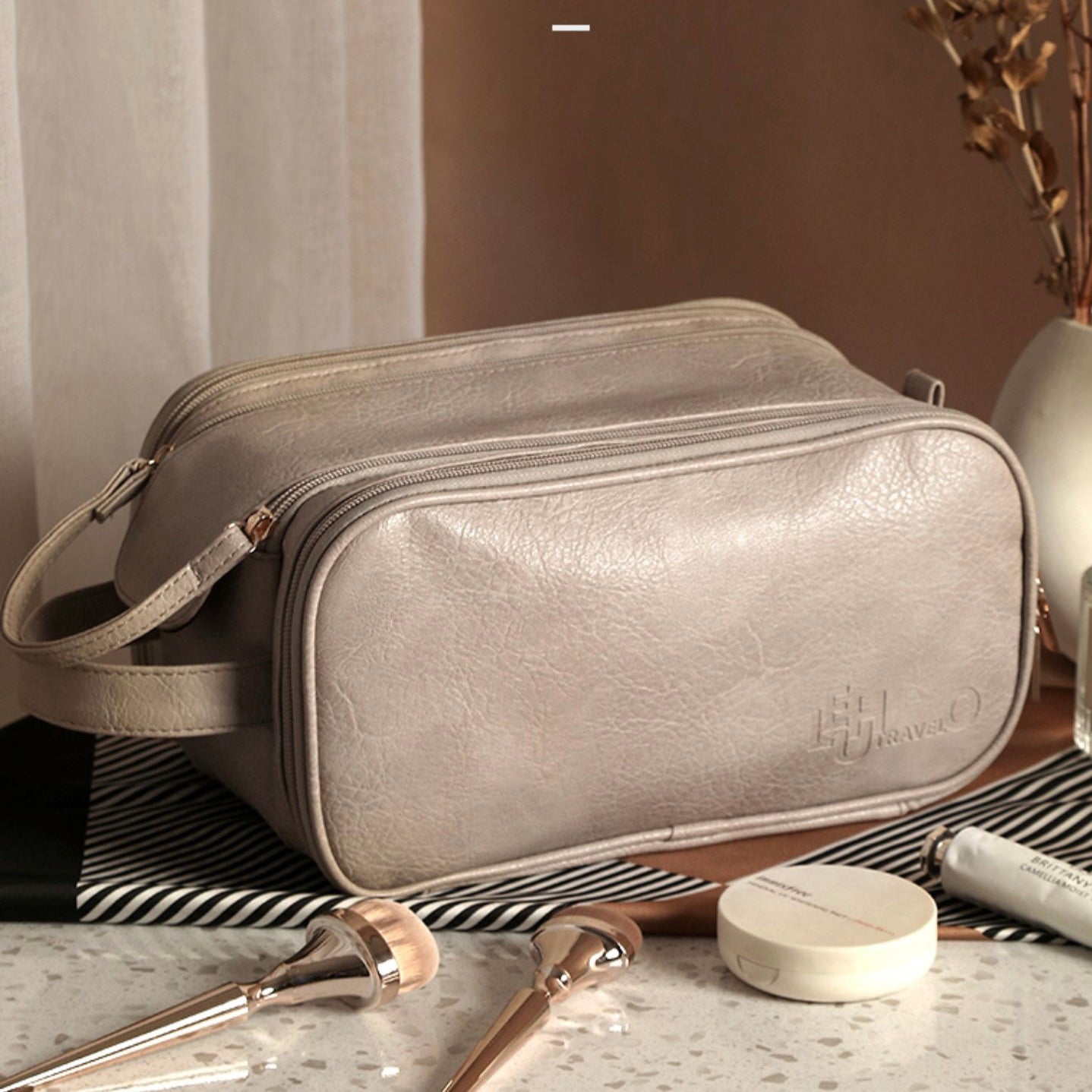 📢Durée limitée 50% de réduction✨🌸Sac à Cosmétiques de Grande Capacité à Huit Compartiments🌸